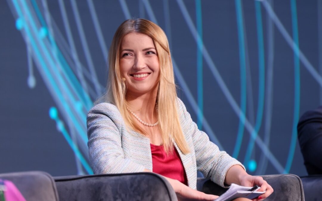 Talita Dias and Tsvetelina van Benthem Present at CyCon